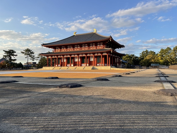 興福寺の中金堂