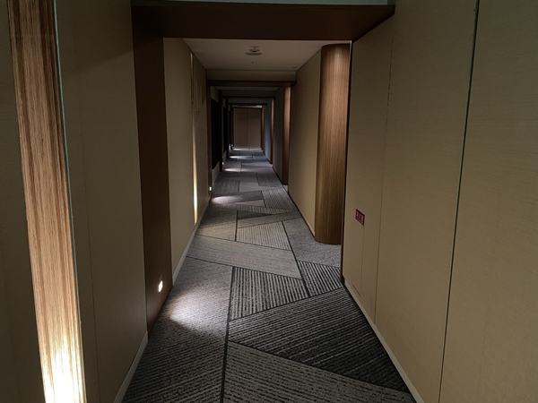 部屋までの廊下